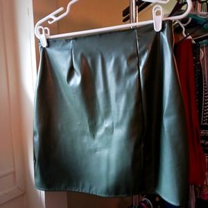 Green mini skirt Windsor